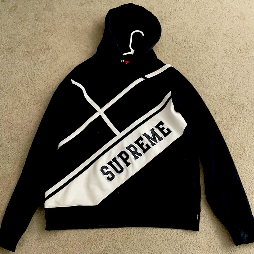 SUPREME DIAGONAL HOODIE